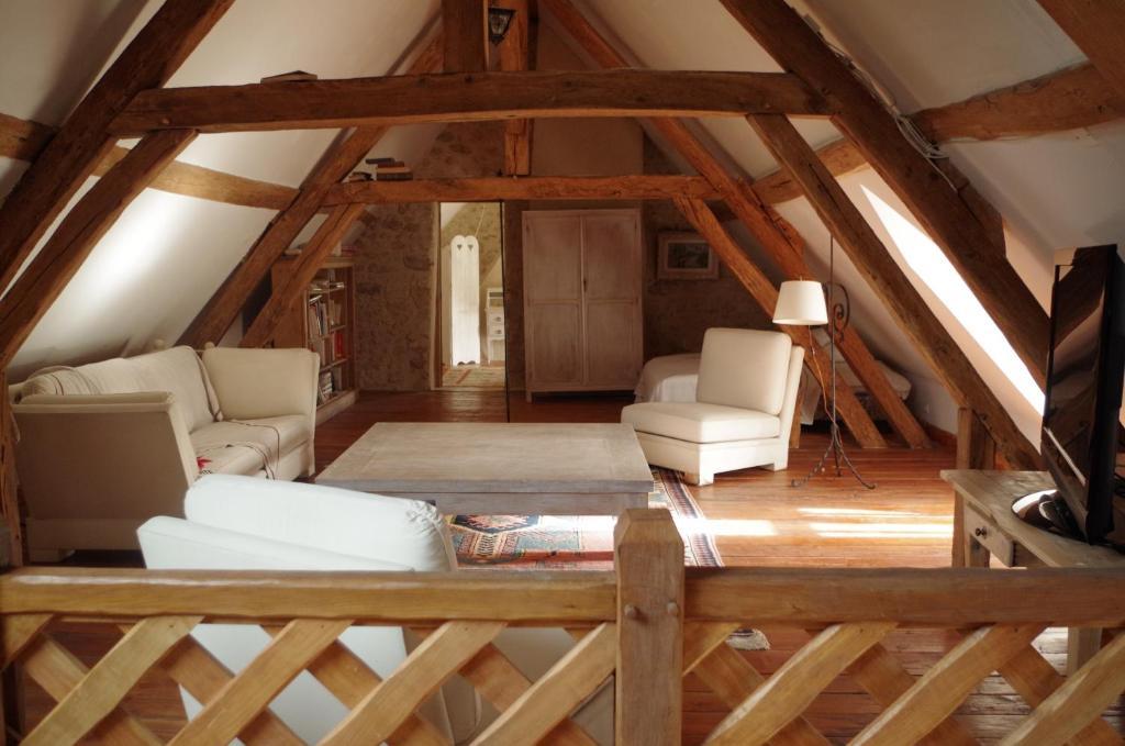 La Touche Bed & Breakfast Menetou-sur-Nahon Bilik gambar
