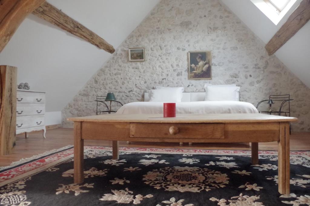 La Touche Bed & Breakfast Menetou-sur-Nahon Bilik gambar