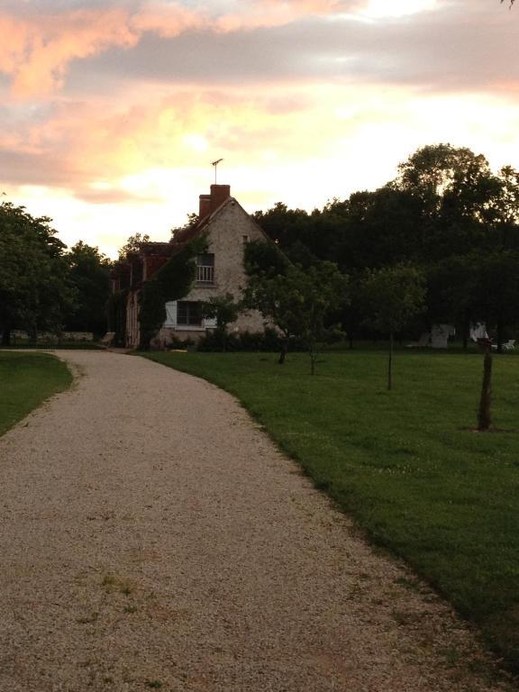 La Touche Bed & Breakfast Menetou-sur-Nahon Luaran gambar